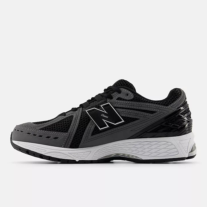 NEW BALANCE 1906R