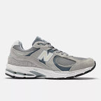 NEW BALANCE 2002R